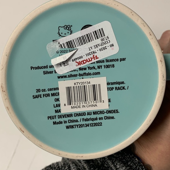 *NWT* Hello Kitty Mug, 20oz 🩷💜💙🩵 - Picture 7 of 9